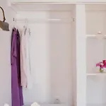 Krem Alaçatı