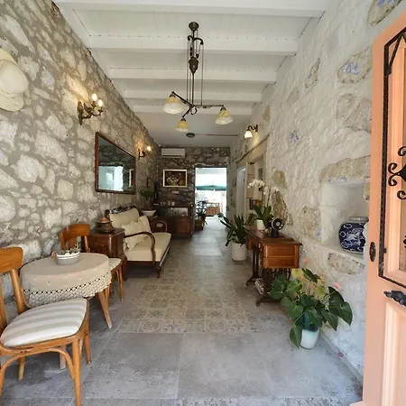 Krem Privat bolig Alaçatı